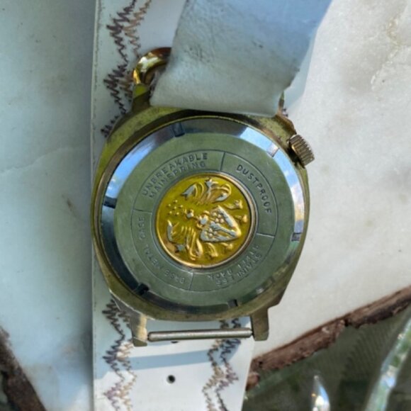 Lucerne Watch White Leather Strap Gold Tone Dial Vintage Date Display Manual - Picture 12 of 15